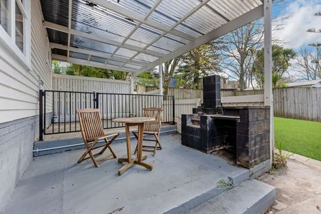 Photo of property in 6 Tagor Street, Glen Eden, Auckland, 0602