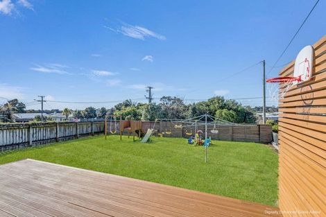 Photo of property in 16 Alberta Road, Glen Avon, New Plymouth, 4312