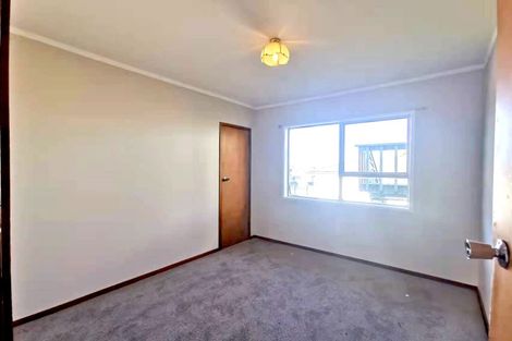 Photo of property in 59 Priestley Drive, Bucklands Beach, Auckland, 2014