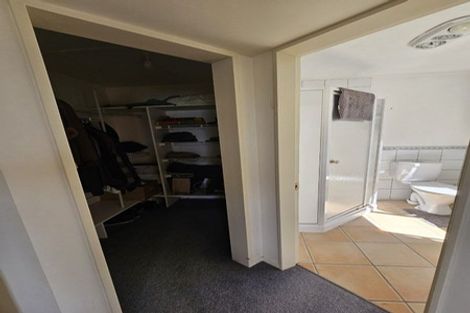 Photo of property in 141 Kahu Road, Paremata, Porirua, 5024