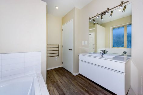 Photo of property in 17 Bofors Close, Wigram, Christchurch, 8042