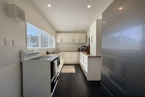 Photo of property in 73b Airlie Road, Plimmerton, Porirua, 5026