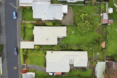 Photo of property in 51 Oakland Street, Andersons Bay, Dunedin, 9013