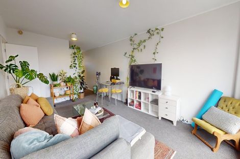 Photo of property in 12/4f Claremont Grove, Mount Victoria, Wellington, 6011
