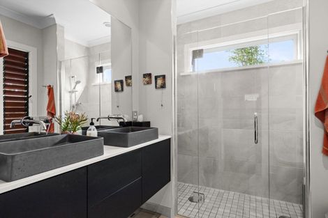 Photo of property in 19 Simla Avenue, Havelock North, 4130