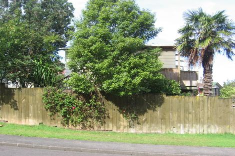 Photo of property in 3 Scotstoun Place, Glen Eden, Auckland, 0602
