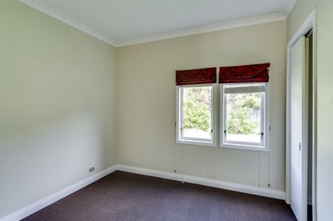 Photo of property in 127 Kent Terrace, Taradale, Napier, 4112