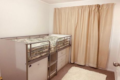 Photo of property in 11 Te Kiteroa Grove, Churton Park, Wellington, 6037