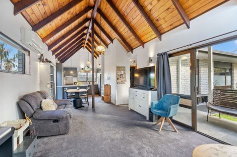 Photo of property in 51a Mains Avenue, Kensington, Whangarei, 0112