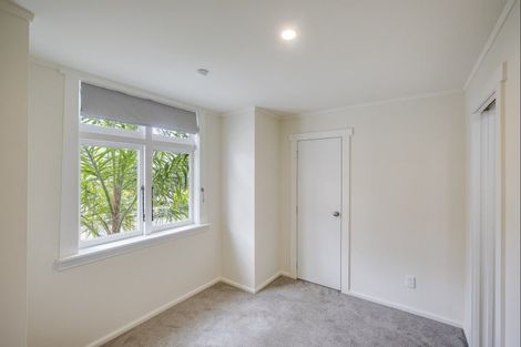 Photo of property in 1 Cathedral Lane, Napier South, Napier, 4110