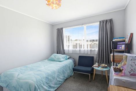 Photo of property in 17a Tainui Street, Castlecliff, Whanganui, 4501