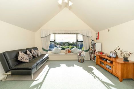 Photo of property in 6 Hillcrest Lane, Levin, 5510