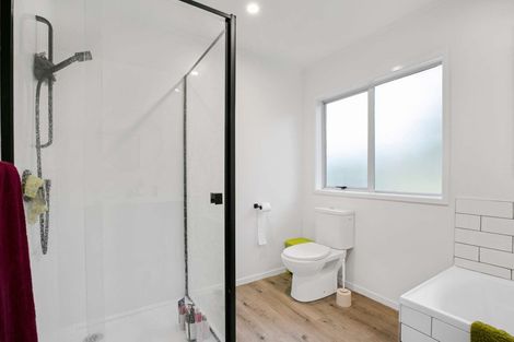 Photo of property in 165 Glamorgan Drive, Torbay, Auckland, 0630