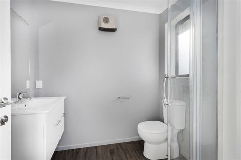 Photo of property in 8 Finstock Way, Rolleston, 7614