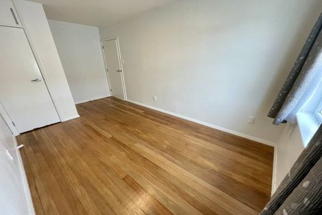 Photo of property in 211 Cambridge Terrace, Naenae, Lower Hutt, 5011