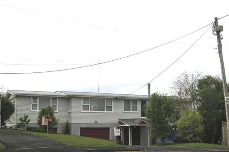 Photo of property in 15 Merville Avenue, Te Atatu South, Auckland, 0610