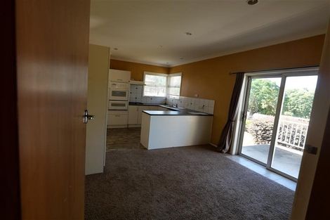 Photo of property in 32 Paerata Road, Pukekohe, 2120