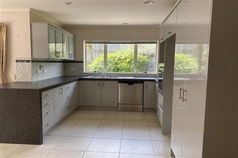 Photo of property in 22 Maybole Drive, Flat Bush, Auckland, 2016