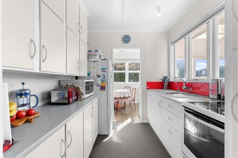 Photo of property in 14 Kelly Street, Baylys Beach, Dargaville, 0377