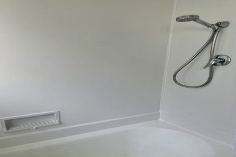 Photo of property in 44 Discovery Place, Marfell, New Plymouth, 4310