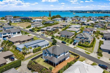 Photo of property in 29 Discovery Drive, Gulf Harbour, Whangaparaoa, 0930