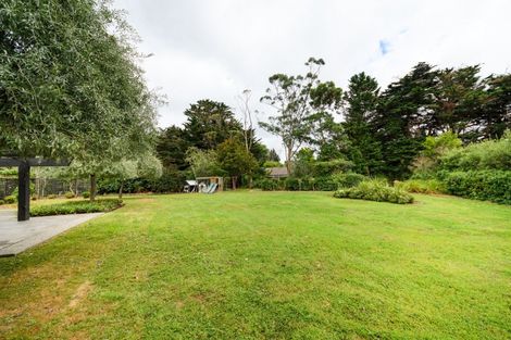 Photo of property in 212 Polson Hill Drive, Aokautere, Palmerston North, 4471
