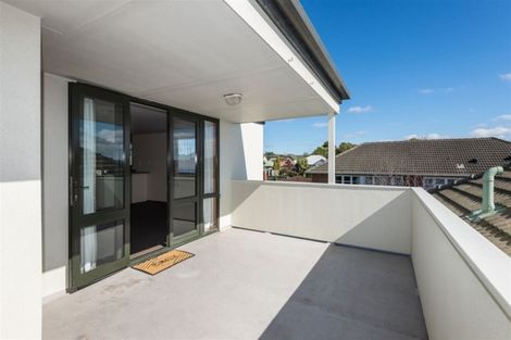 Photo of property in 21 George Street, Riccarton, Christchurch, 8041