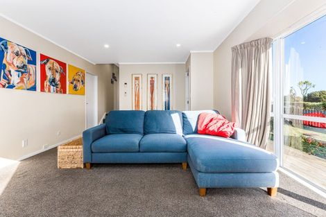Photo of property in 28 Doncaster Terrace, Ascot Park, Porirua, 5024