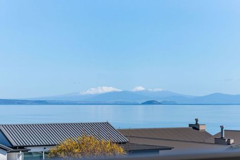 Photo of property in 14 Victory Drive, Wharewaka, Taupo, 3330