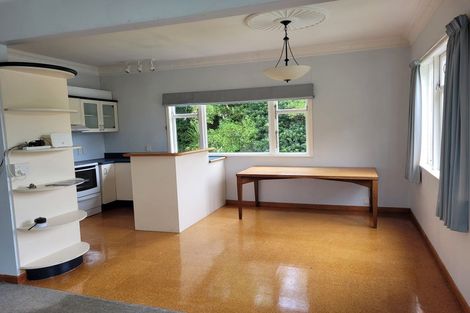 Photo of property in 4 Vennell Street, Brooklyn, Wellington, 6021