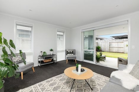 Photo of property in 12 Harding Drive, Papamoa Beach, Papamoa, 3118
