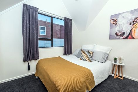 Photo of property in 18b Frankmoore Avenue, Johnsonville, Wellington, 6037