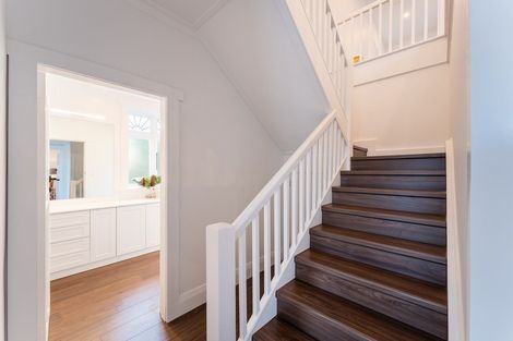 Photo of property in 104 Forbury Road, Saint Clair, Dunedin, 9012