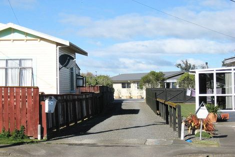 Photo of property in 17b Montgomery Street, Waipukurau, 4200