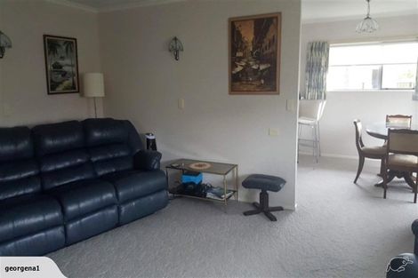 Photo of property in 1 Mangorei Road, Merrilands, New Plymouth, 4312