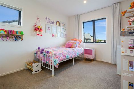 Photo of property in 20 Sioux Road, Hobsonville, Auckland, 0616