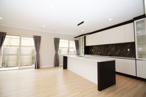 Photo of property in 1 Piccolo Court, Kumeu, 0810