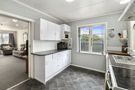Photo of property in 9 Duke Street, Levin, 5510