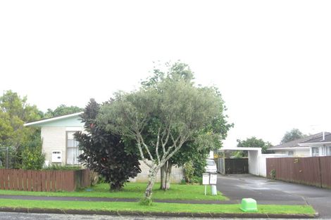 Photo of property in 2/117 Pigeon Mountain Road, Half Moon Bay, Auckland, 2012