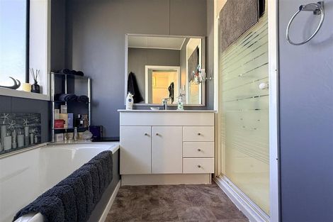 Photo of property in 82 Bealey Street, Hokitika, 7810