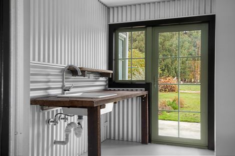 Photo of property in 208 Fisher Lane, Galloway, Alexandra, 9393