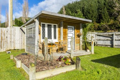Photo of property in 1845 State Highway 2, Kaitoke, Upper Hutt, 5018