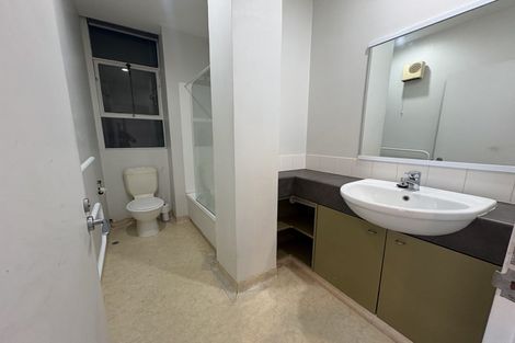 Photo of property in Hume House, 13/152 The Terrace, Wellington Central, Wellington, 6011