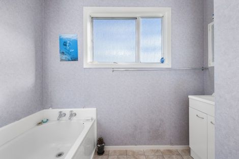 Photo of property in 32 Cobham Crescent, Tokoroa, 3420