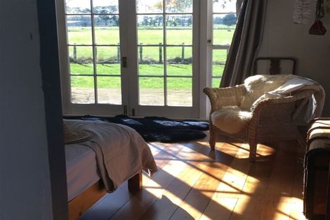 Photo of property in 247 Cross Line, Morison Bush, Greytown, 5794