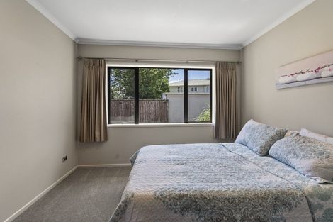 Photo of property in 2a Wallath Road, Westown, New Plymouth, 4310