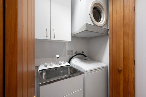 Photo of property in 5 Indira Place, Khandallah, Wellington, 6035