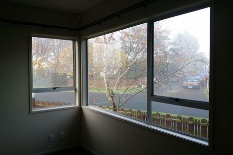 Photo of property in 3 Lisa Rise, Half Moon Bay, Auckland, 2012