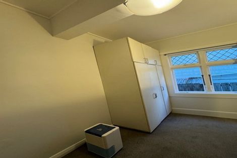 Photo of property in 98 Majoribanks Street, Mount Victoria, Wellington, 6011