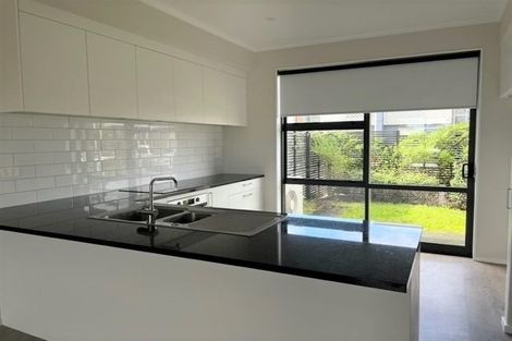 Photo of property in 1 Spotted Dove Road, Hobsonville, Auckland, 0616